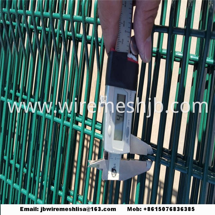 Powder Coated Anti Climb 358 Security Fence